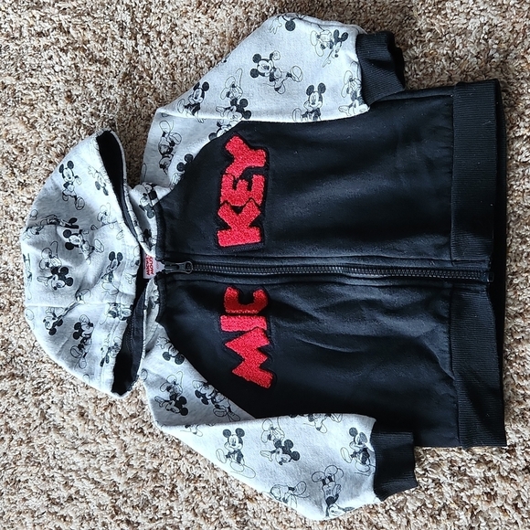 2/$20 Disney Mickey Mouse hoodie, 2T - Picture 1 of 3